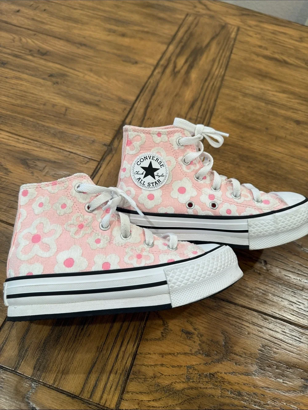 Converse Little girls Pink and White Floral High-Top Sneakers
